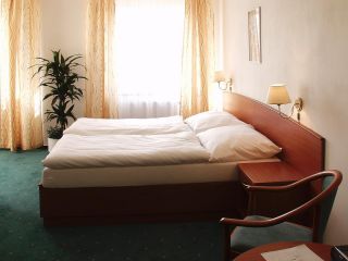 Hotel Franzensbad Kurhotel PYRAMIDA II Bild 2